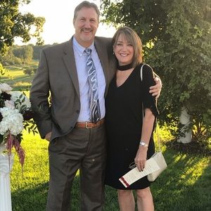 Meet your Posher, Laurie